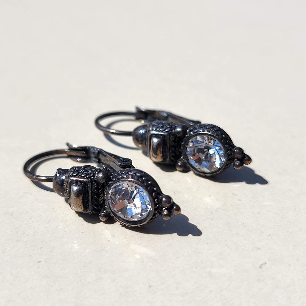 Vintage Gunmetal Tone Crystal Drop Leverback Earrings Black